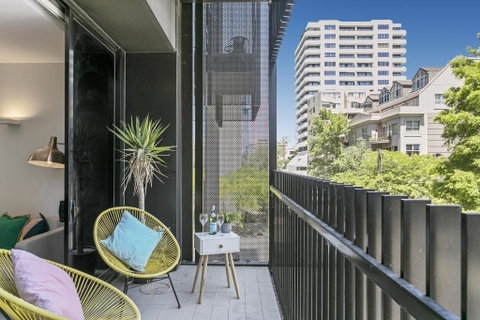 Bright Modern Apartment W Parking And Gym Near CBD - Accommodation Mt Buller 1