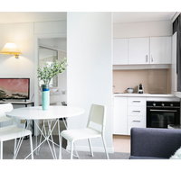 Bright modern studio steps from the action - Accommodation Mt buller