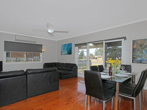 Callala Beach Cottage - Charm And Character - Accommodation Mt Buller 2