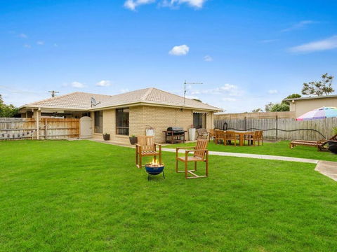 CAPEL Family Home, Large Yard, Close To Beach - Accommodation Mt Buller 0