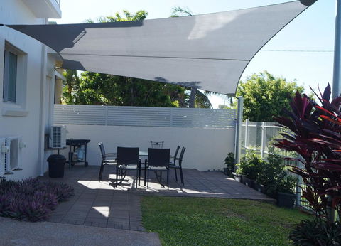 Castle Crest Motel - Accommodation Mt Buller 1