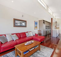 CASTWOOD VILLA No.2
