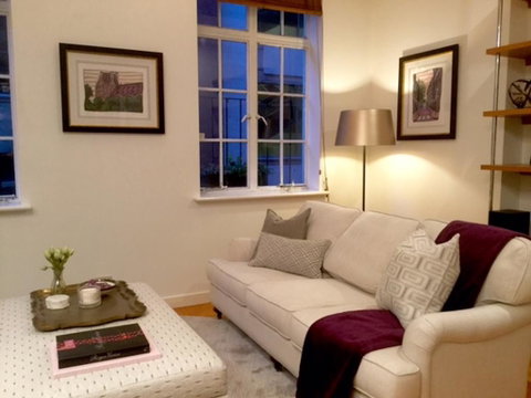 CBD Little Paris - StayCentral - Accommodation Mt Buller 0