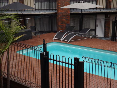 Central Court Motel Warrnambool - Accommodation Mt Buller 2