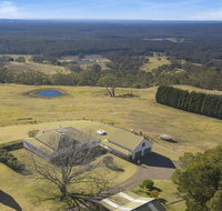 Cloudhill - magnificent rural views to Sydney - Accommodation Mt buller