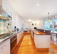 Coastal Penthouse at Coogee Beach - Accommodation Mt Buller