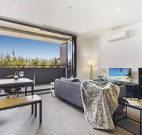 Convenient city apartment with resort-style extras - Accommodation Mt Buller