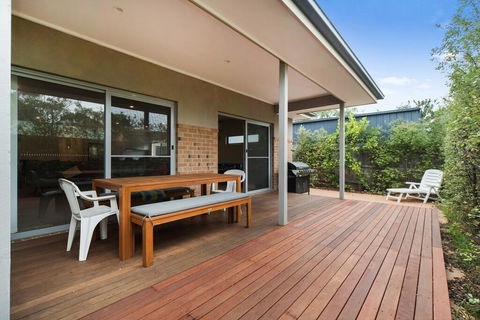 Cootamundra - Accommodation Mt Buller 1
