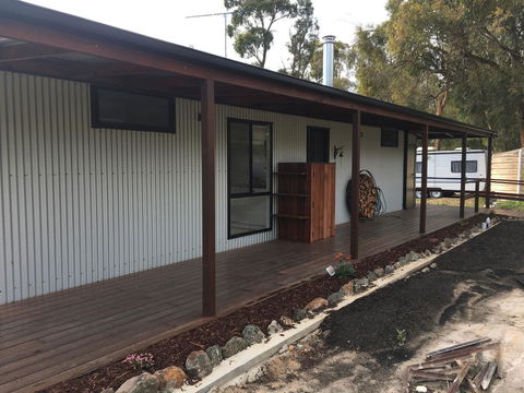 Country Cabin With Mountain Views Close To Ballarat - Accommodation Mt Buller 3