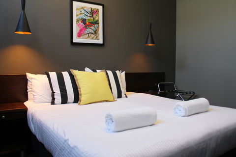 Criterion Hotel Sale - Accommodation Mt Buller 3