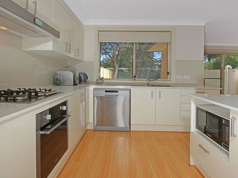 CShells On Quay - Perfect Location And Great Views - Accommodation Mt Buller 3