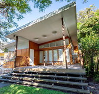 Decked out for a Fantastic Holiday - Whole house Winnett St Woorim - Accommodation Mt Buller