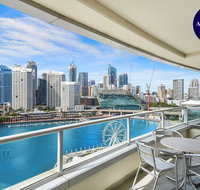 DREAM HARBOUR VIEW 2 BRM // GYM POOL and PARKING - Accommodation Mt Buller