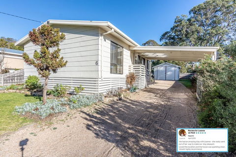 Eagle Bay Cottage - Accommodation Mt Buller 0