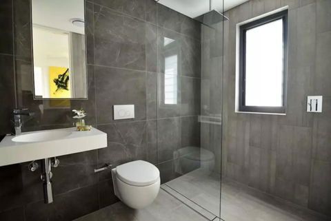 EIGHT TWO NINE TWO V: BONDI BEACH - Accommodation Mt Buller 3