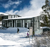 Elk at Falls - Accommodation Mt Buller