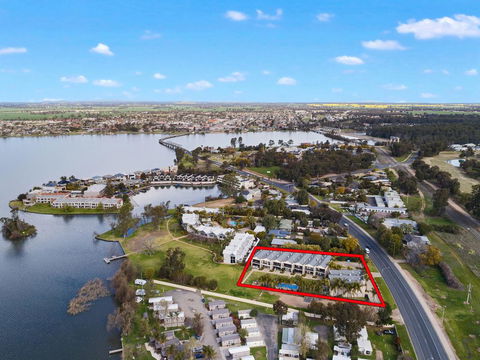 ELSINOR Townhouse 3 Mulwala - Accommodation Mt Buller 3