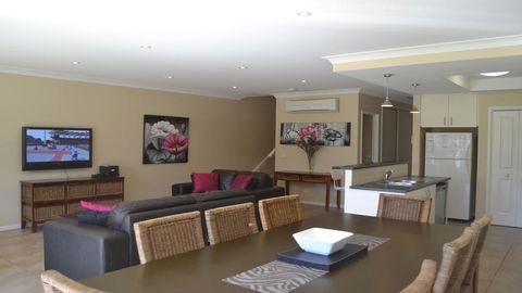 ELSINOR Townhouse 7 Mulwala - Accommodation Mt Buller 2
