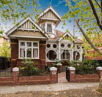Elwood Eclectic Gem - Accommodation Mt Buller