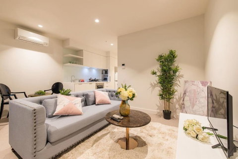 Eporo Tower 1 Bedroom Modern Apartment Central CBD - Accommodation Mt Buller 0