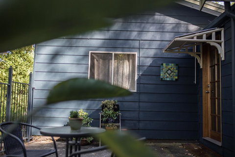 Funky Flat On Acreage - Accommodation Mt buller 0