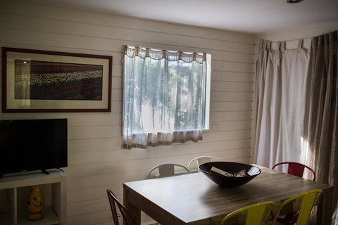 Funky Flat On Acreage - Accommodation Mt buller 2