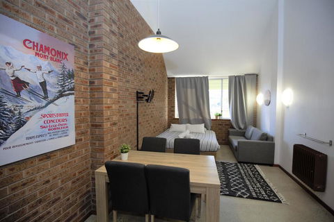 Gables 11 On Clyde Street - Accommodation Mt Buller 3