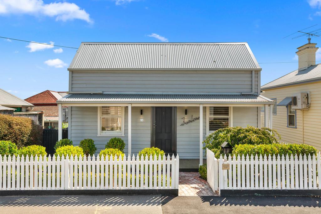 Manifold Heights VIC Accommodation Mt Buller