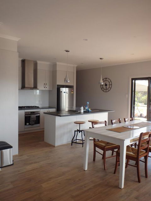 Gilligan's Kangaroo Island - Accommodation Mt Buller 1