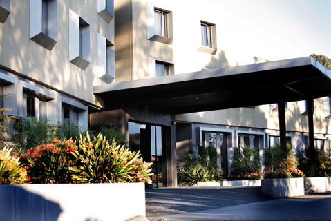 Golden Pebble Hotel - Accommodation Mt Buller 0
