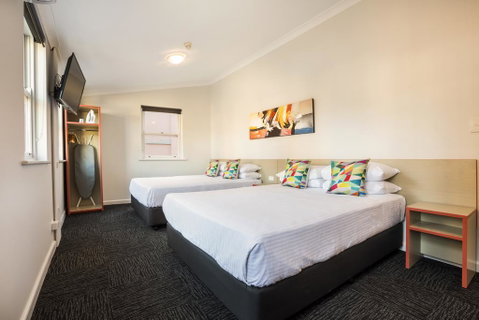 Granville Hotel - Accommodation Mt Buller 1