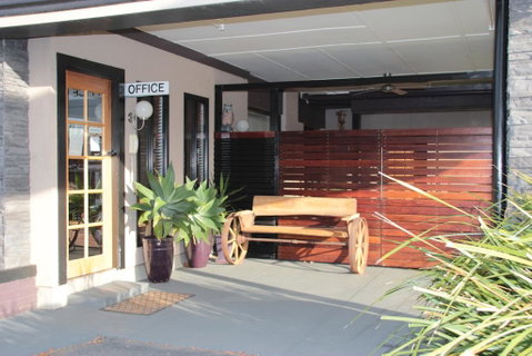 Gundagai Motel - Accommodation Mt Buller 1