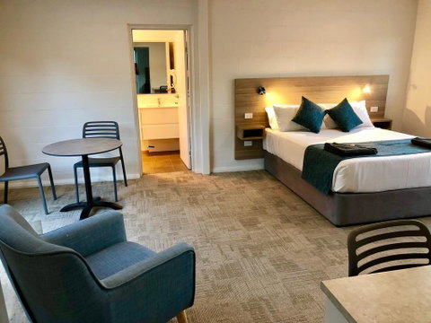 Gundagai Tourist Suites - Accommodation Mt Buller 0
