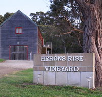 Herons Rise Vineyard Accommodation - Accommodation Mt Buller