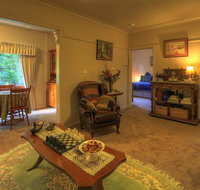 Hillview Oak BB - Accommodation Mt Buller