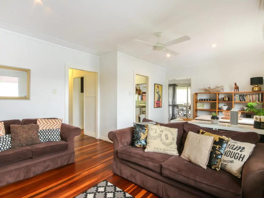 Carina QLD Accommodation Mt Buller