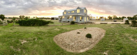 Jackaleah Farm Stay - Accommodation Mt Buller 0