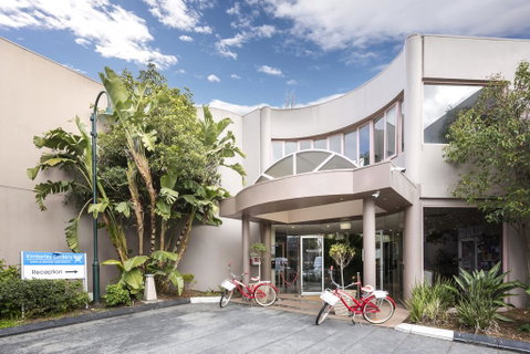 Kimberley Gardens Hotel, Serviced Apartments And Serviced Villas - Accommodation Mt Buller 2