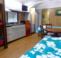 Lake Eacham Tourist Park  Cabins - Accommodation Mt Buller