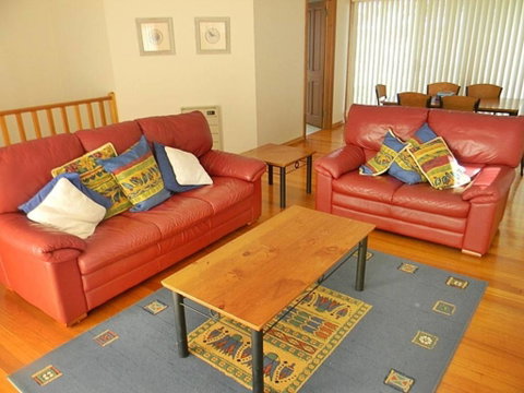 LAKESIDE2 - Accommodation Mt Buller 1