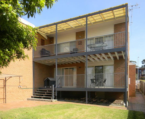 LIFE'S A BEACH - Accommodation Mt Buller 0