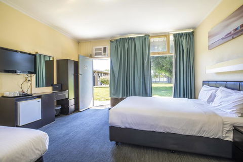 Links Hotel - Accommodation Mt Buller 3