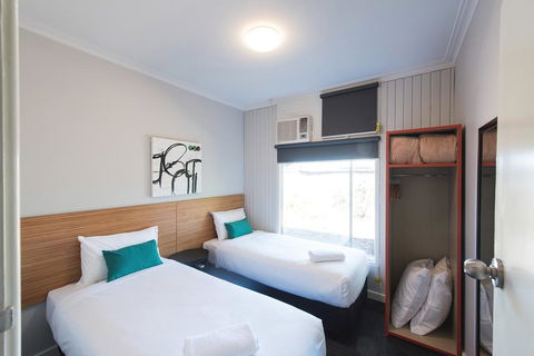 Links Hotel - Accommodation Mt Buller 0