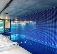 Luxury 2BR Yarra River Views WIFI-Netflix-Pool-Gym - Accommodation Mt Buller