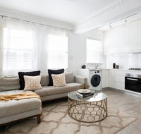 Luxury Escape in Bellevue Hill Apartment - Accommodation Mt Buller