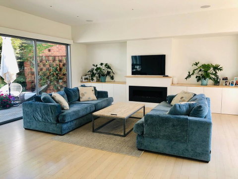 Malvern 3 Bedroom Delight - Accommodation Mt Buller 0