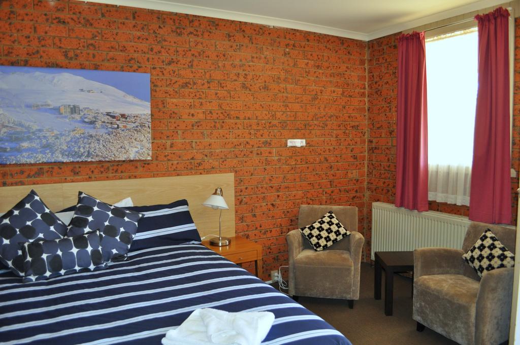 Woods Point ACT Accommodation Mt Buller