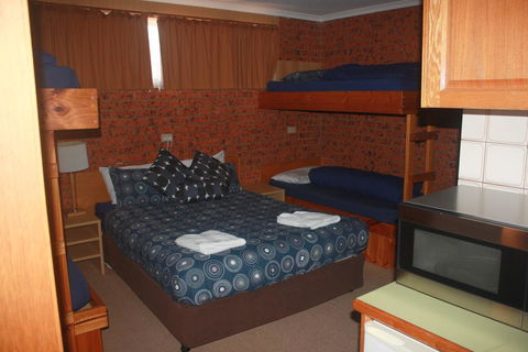 Merrijig Motor Inn - Accommodation Mt Buller 3