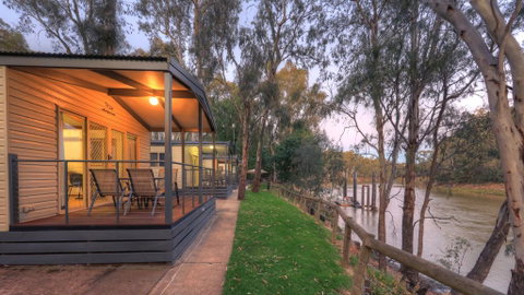 Moama Riverside Holiday Park - Accommodation Mt Buller 2