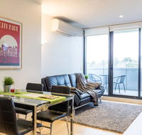 Modern 1 Bedroom Apartment In Tranquil Parklands - Accommodation Mt Buller